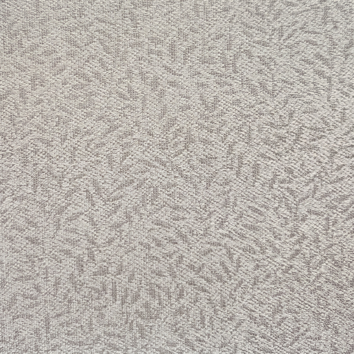 Contemporary WG621-18 ivory woven diamond-lattice wallcovering detail.